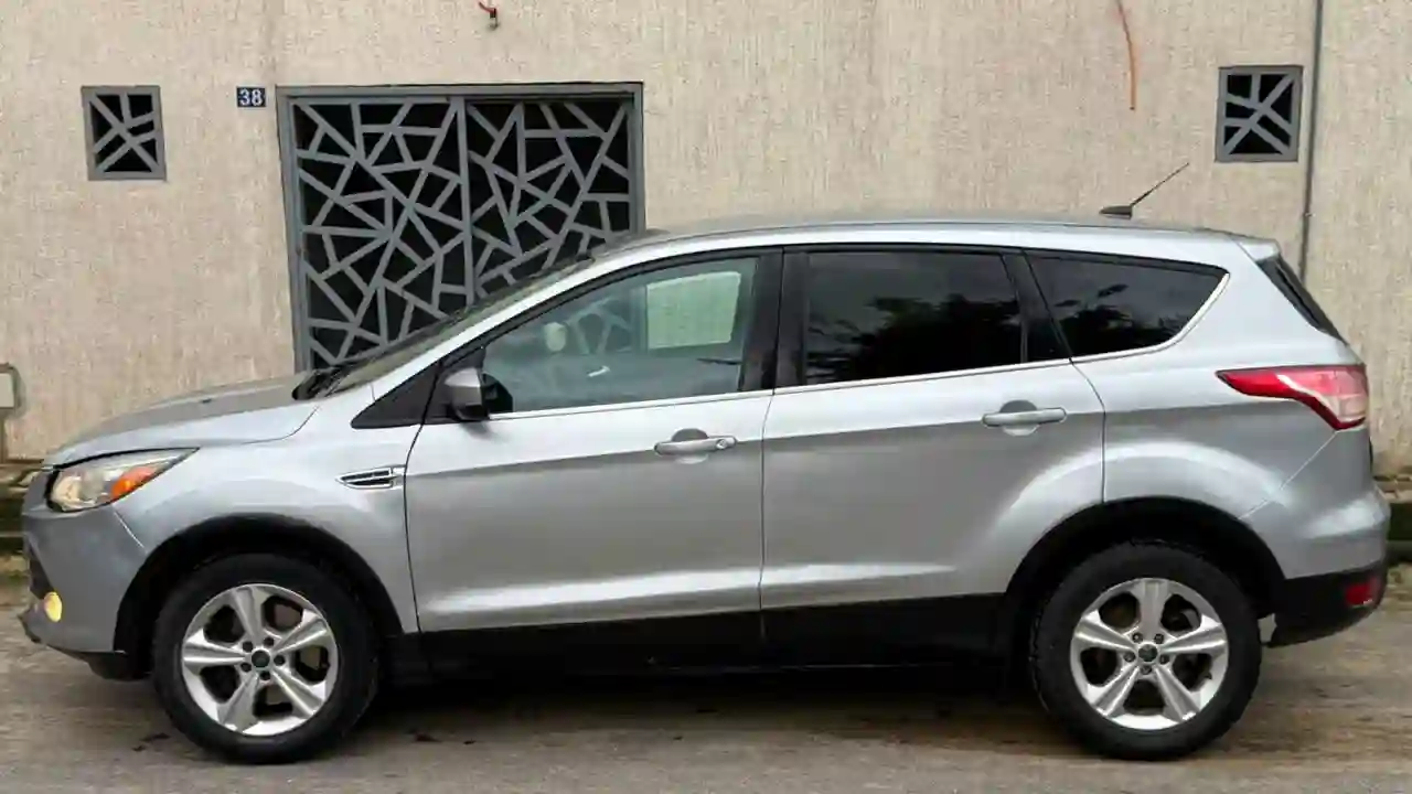 FORD ESCAPE EN VENTE  - Vue 3