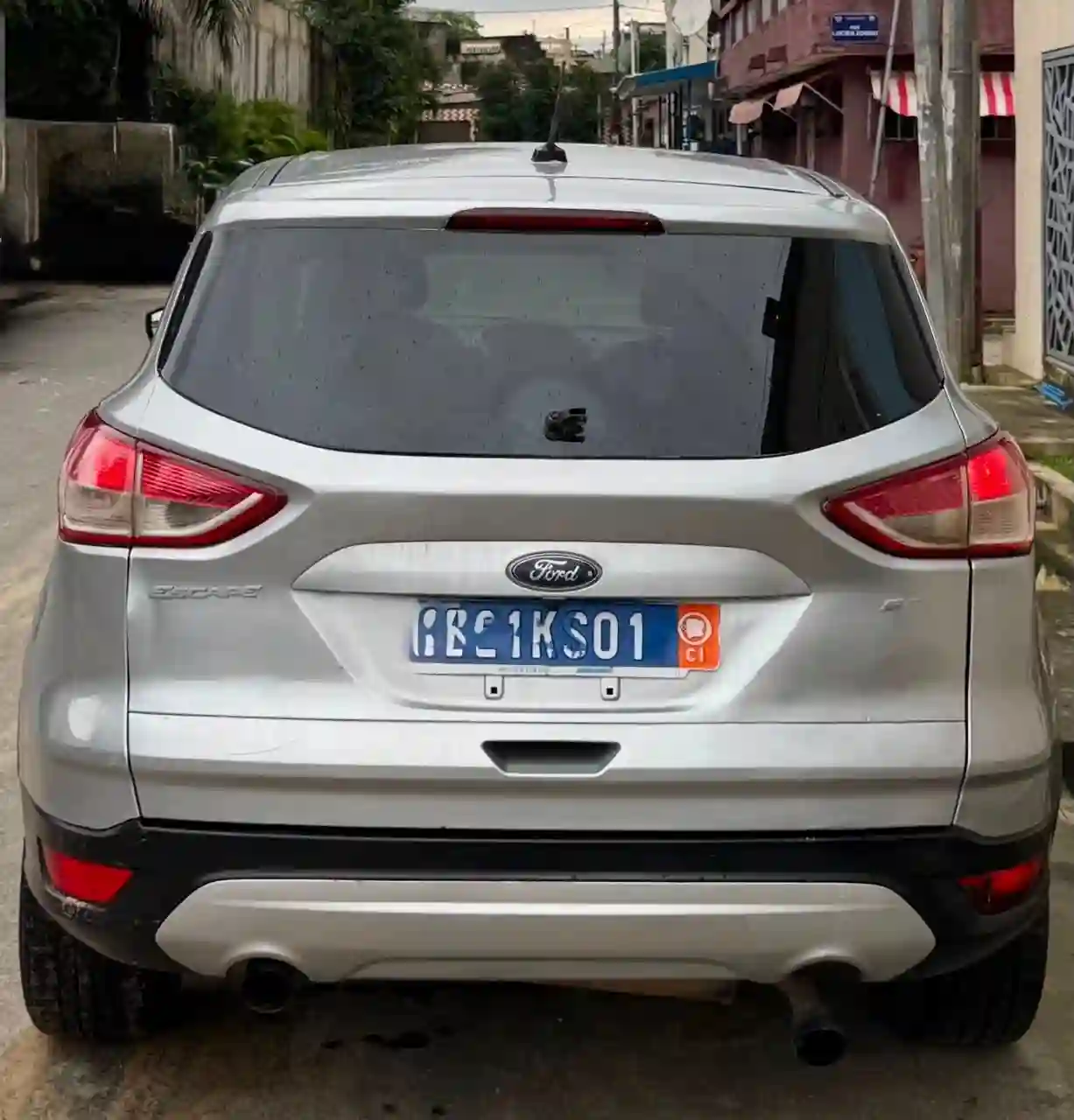 FORD ESCAPE EN VENTE  - Vue 4