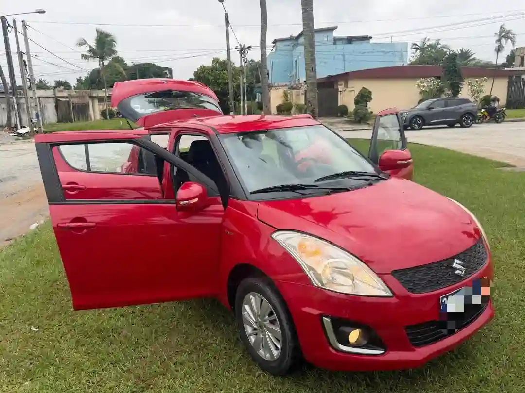 SUZUKI SWIFT EN VENTE 