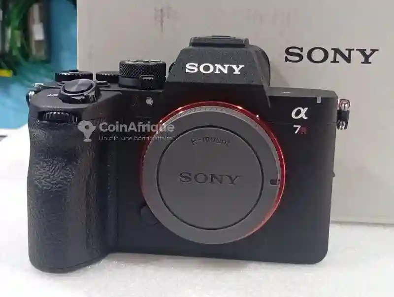 Sony Alpha A7 RVI - Vue 2