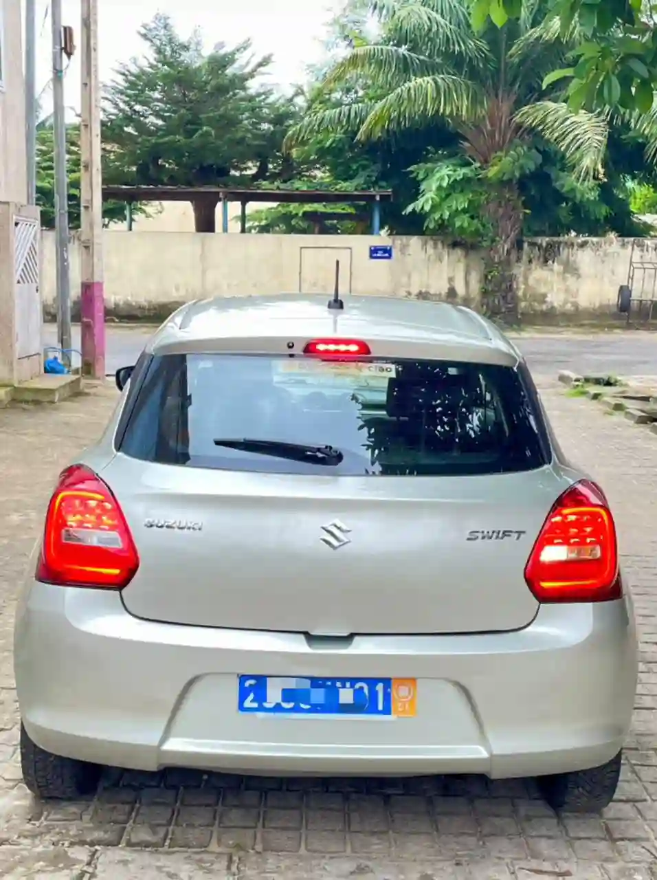 SUZUKI SWIFT EN VENTE 