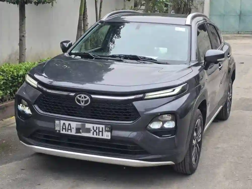 TOYOTA STARLETTE EN VENTE 