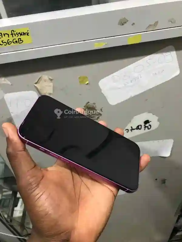 Iphone 16 - 256gb - Vue 3