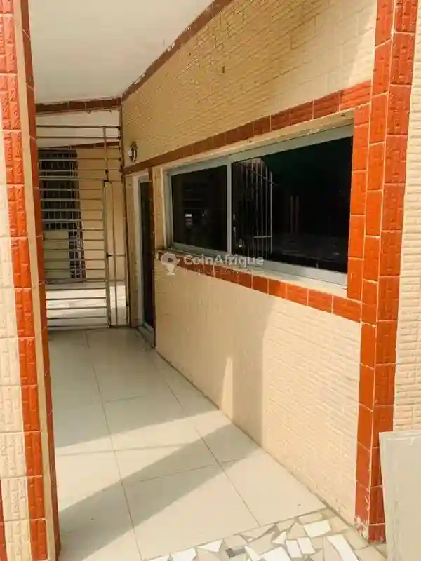 Location Résidence Meublé a Cocody Angre - Vue 1