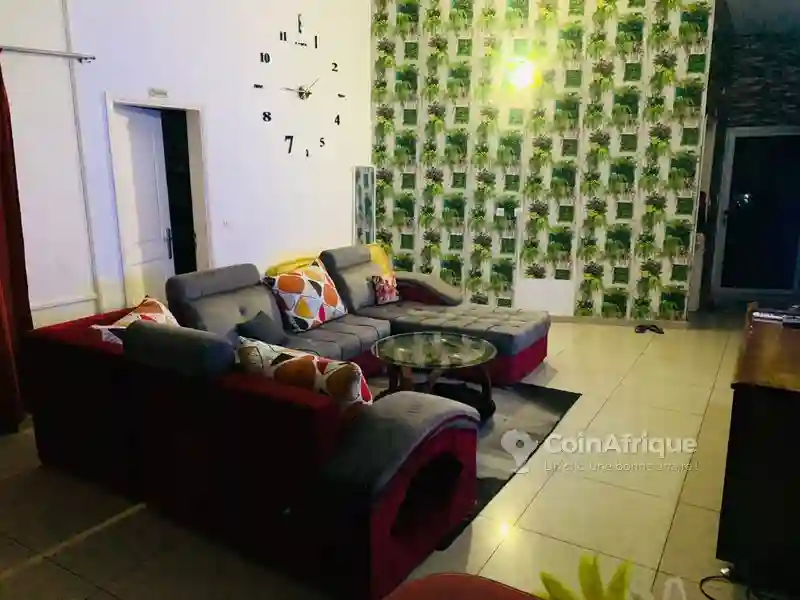 Location Résidence Meublé a Cocody Angre - Vue 4