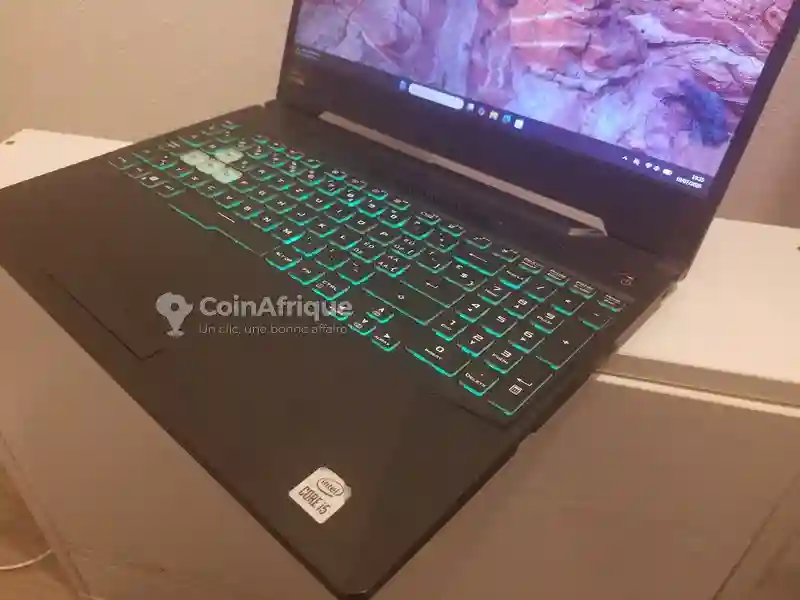 PC Gamer Asus tuf i5 10th Gen - Vue 3