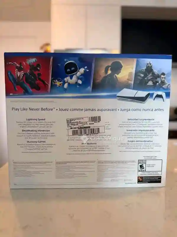 Playstation 5 Slim - Vue 1