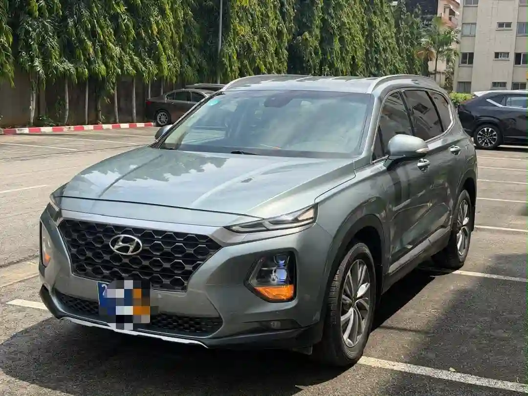 HYUNDAI SANTAFE 7 places EN VENTE  - Vue 2