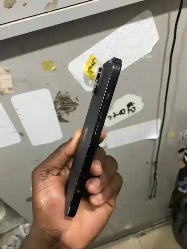 Iphone 15 - 128gb - Vue 1