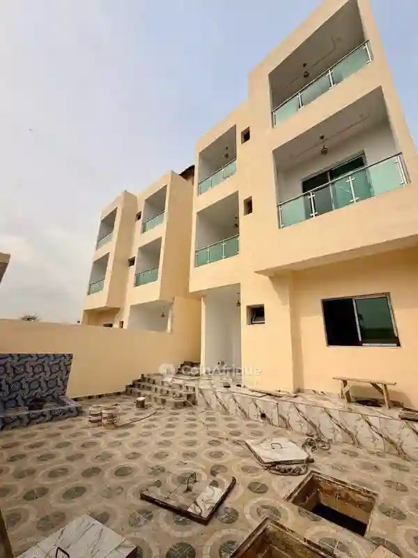 Vente Villa Triplex 7 Pièces - Cocody - Vue 4