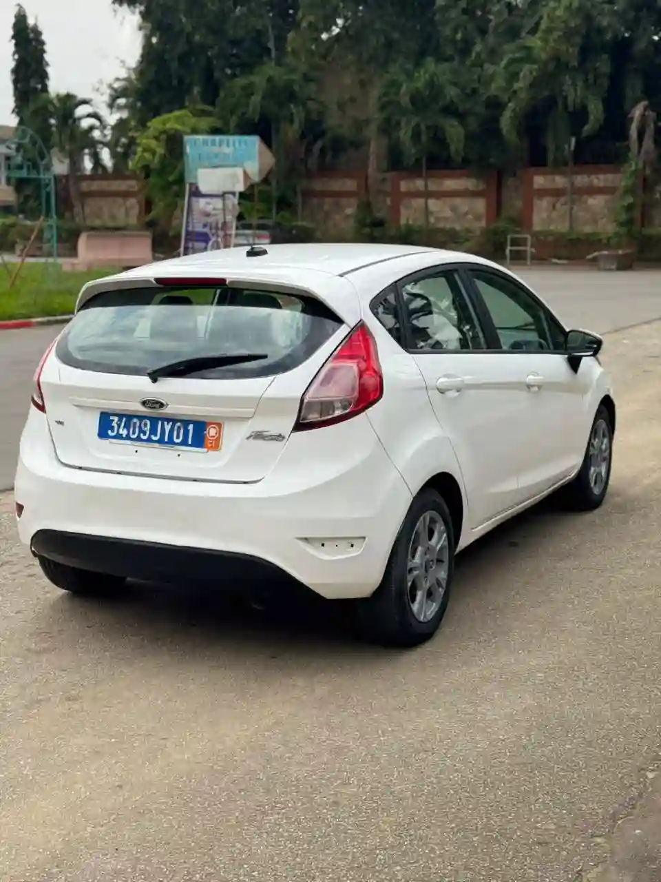 FORD FIESTA EN VENTE  - Vue 1