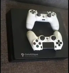 Ps4 Avec les Deux Manettes