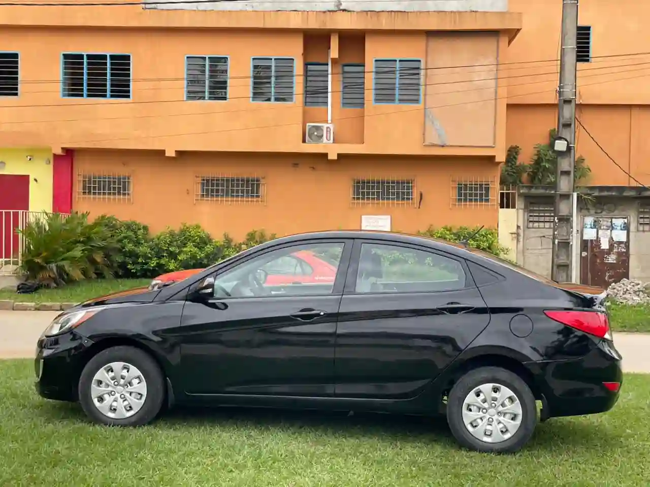 HYUNDAI ACCENT EN VENTE  - Vue 2