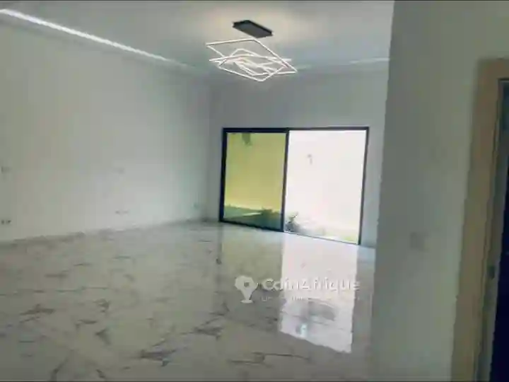Vente Villas 8 Pièces - Cocody Attoban - Vue 4