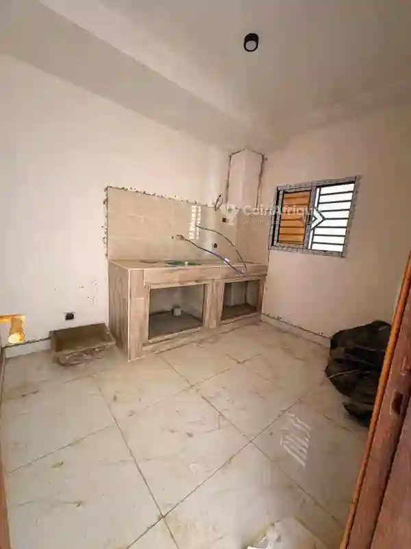 Location Appartements à Angré Carrefour des Prêtres - Vue 2