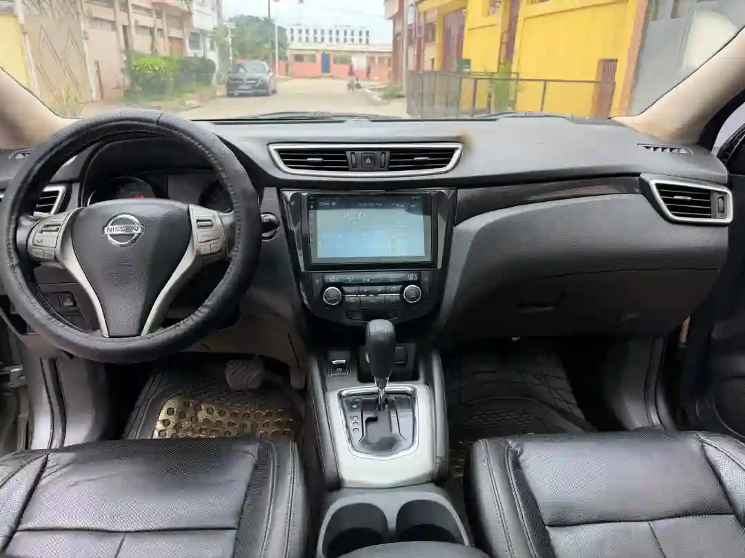 NISSAN QASQUAI EN VENTE - Vue 2