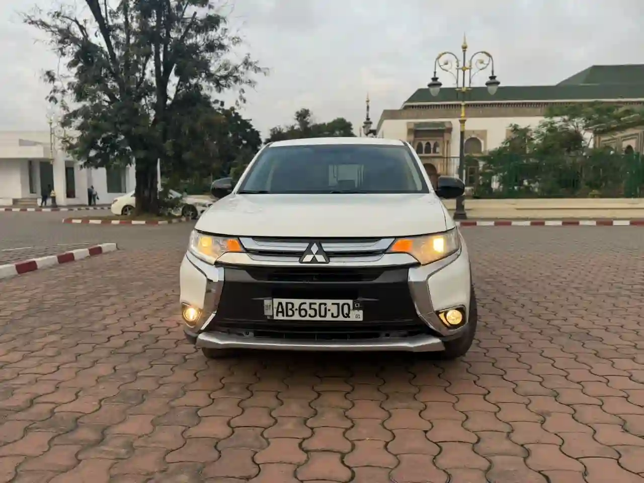Mitsubishi Outlander en vente  - Vue 3