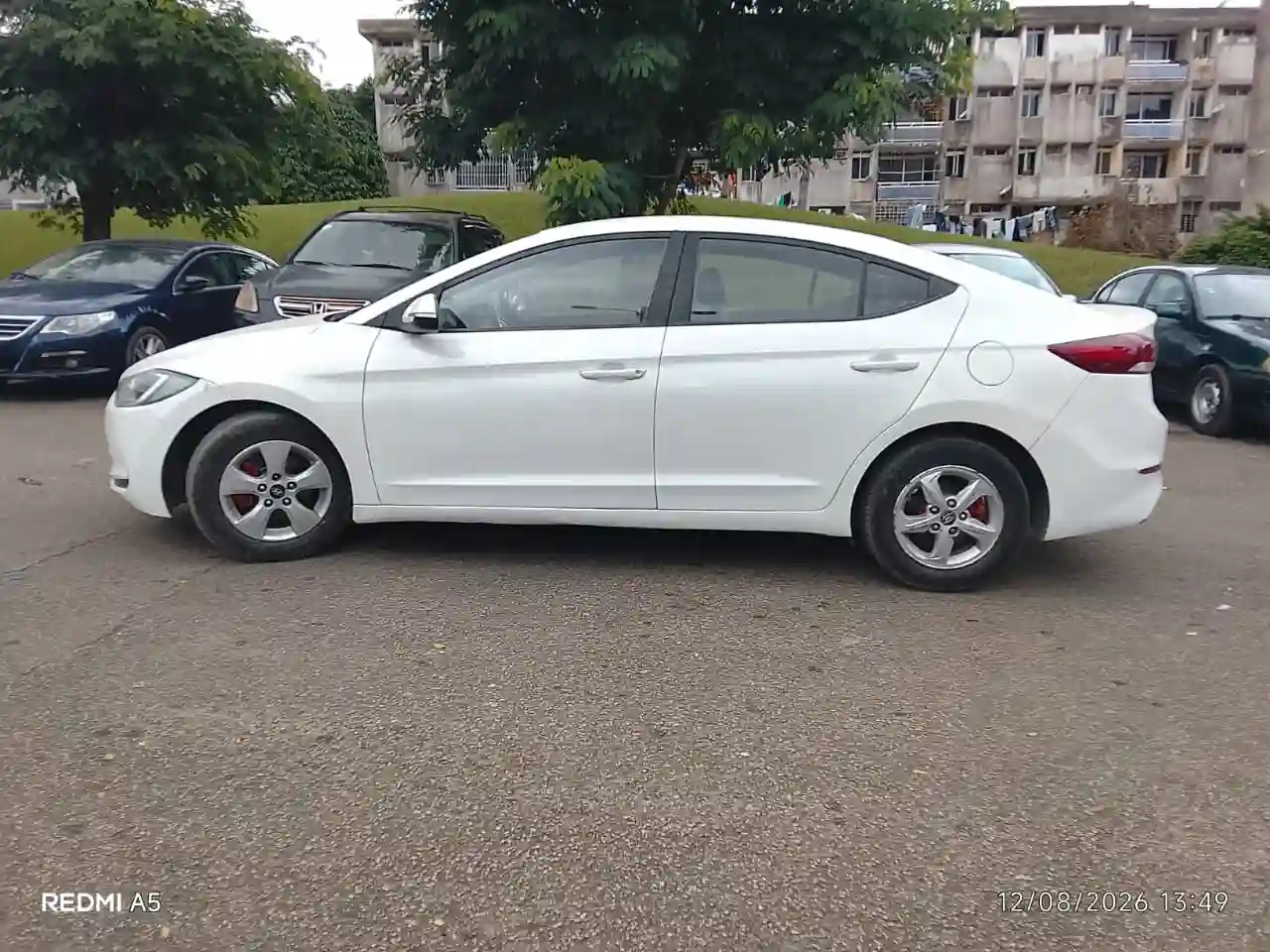 Hyundai AVANTE en vente  - Vue 2