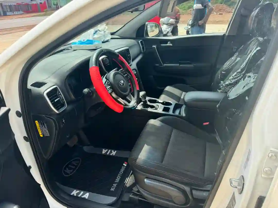 KIA SPORTAGE  - Vue 1