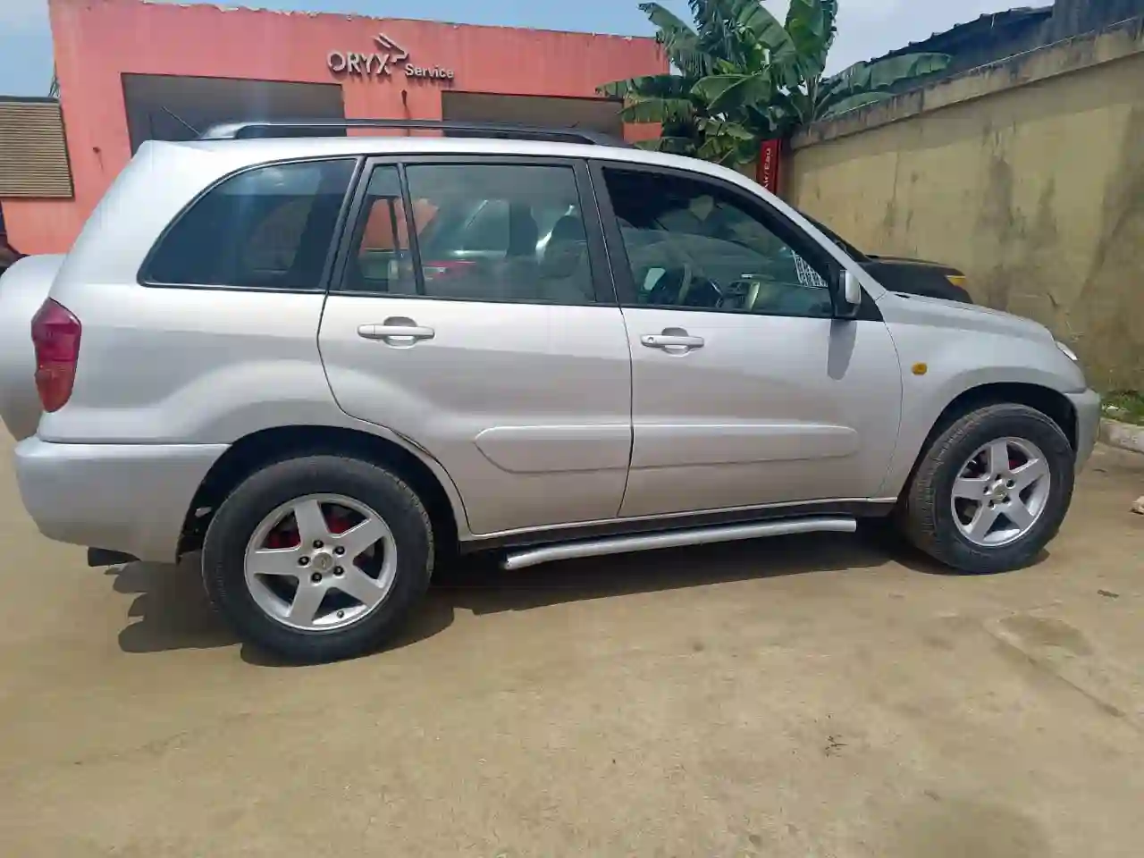 TOYOTA RAV4 - Vue 3