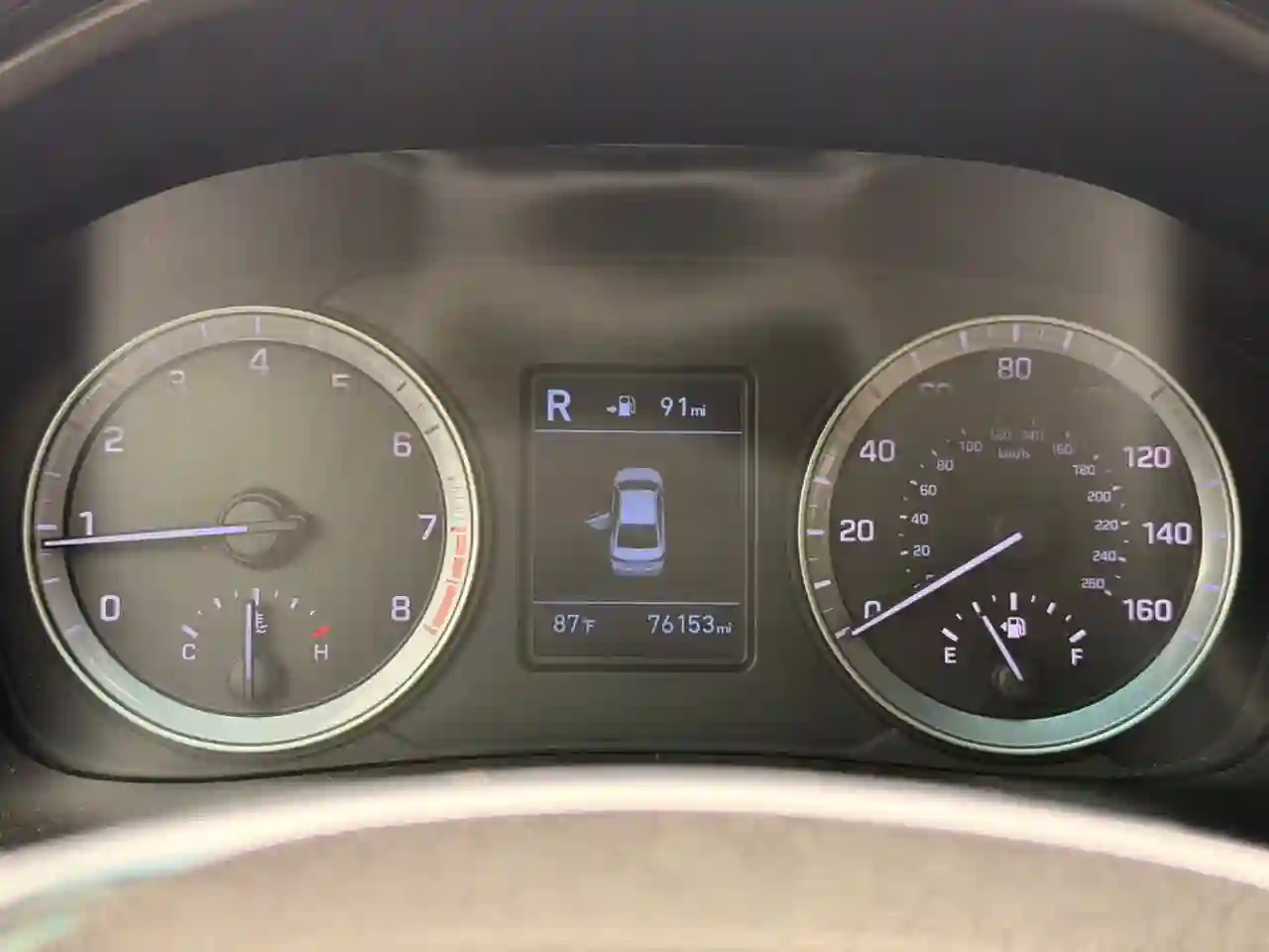 Hyundai ssonata  - Vue 3