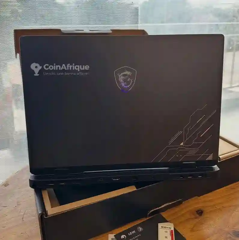 PC Gamer msi Crosshair co i7 14th Gen - Vue 3