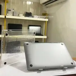 Macbook pro m2 2022 Très Propre