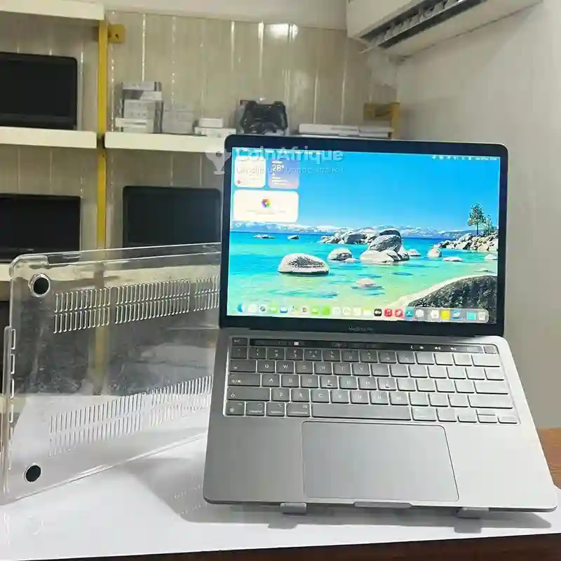 Macbook pro m2 2022 Très Propre - Vue 4