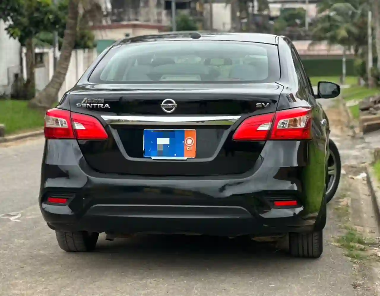 NISSAN SENTRA EN VENTE  - Vue 4