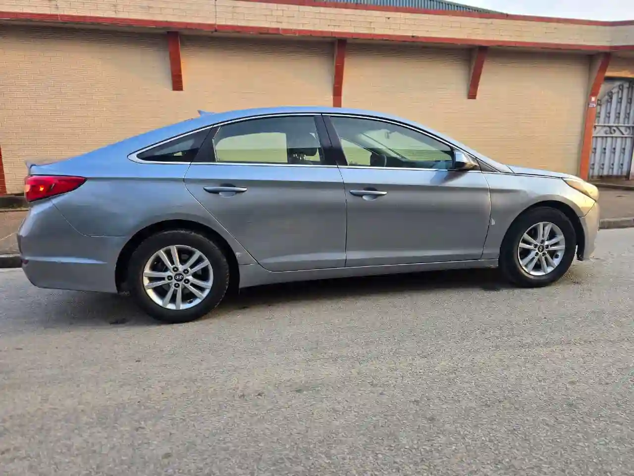 HYUNDAI SONATA EN VENTE  - Vue 3