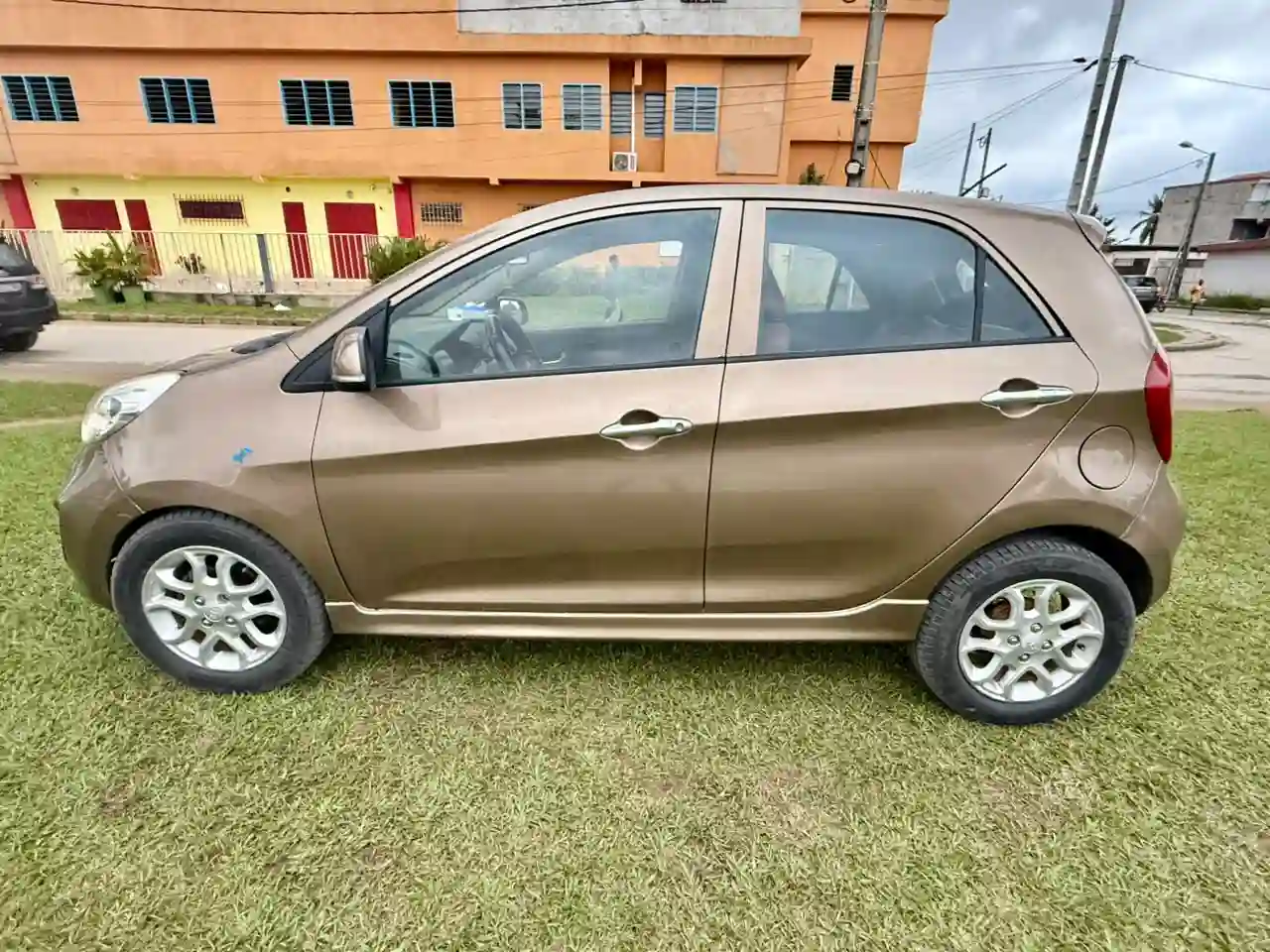 Kia Picanto en vente  - Vue 2