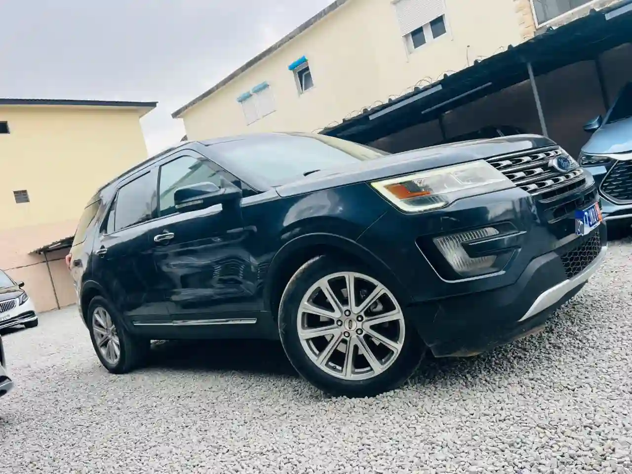 Ford Explorer en vente 