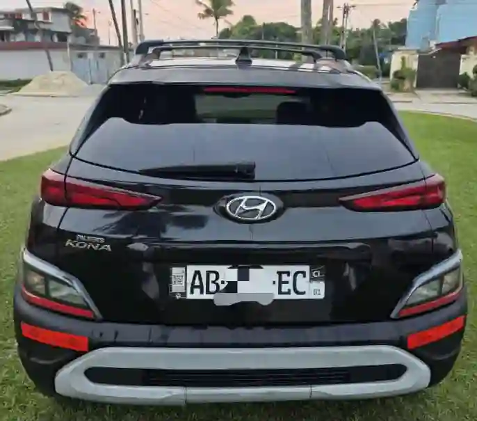 HYUNDAI KONA EN VENTE  - Vue 3