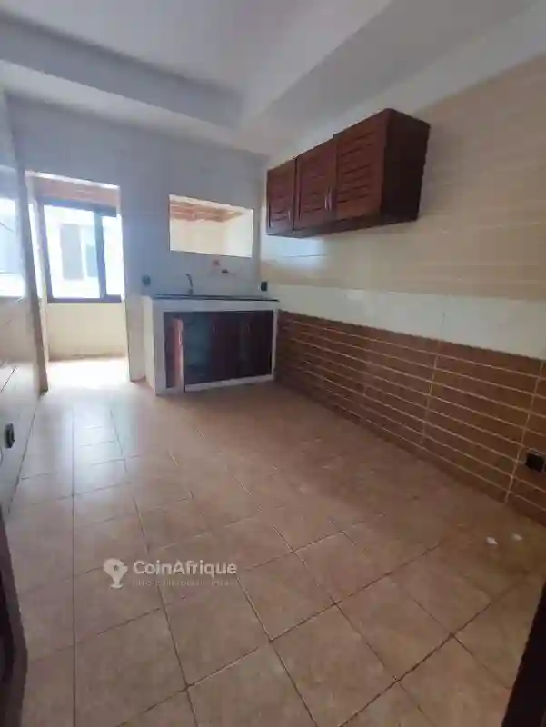 Location Appartement HD 3 Pièces à Cocody Riviera Triangle - Vue 3