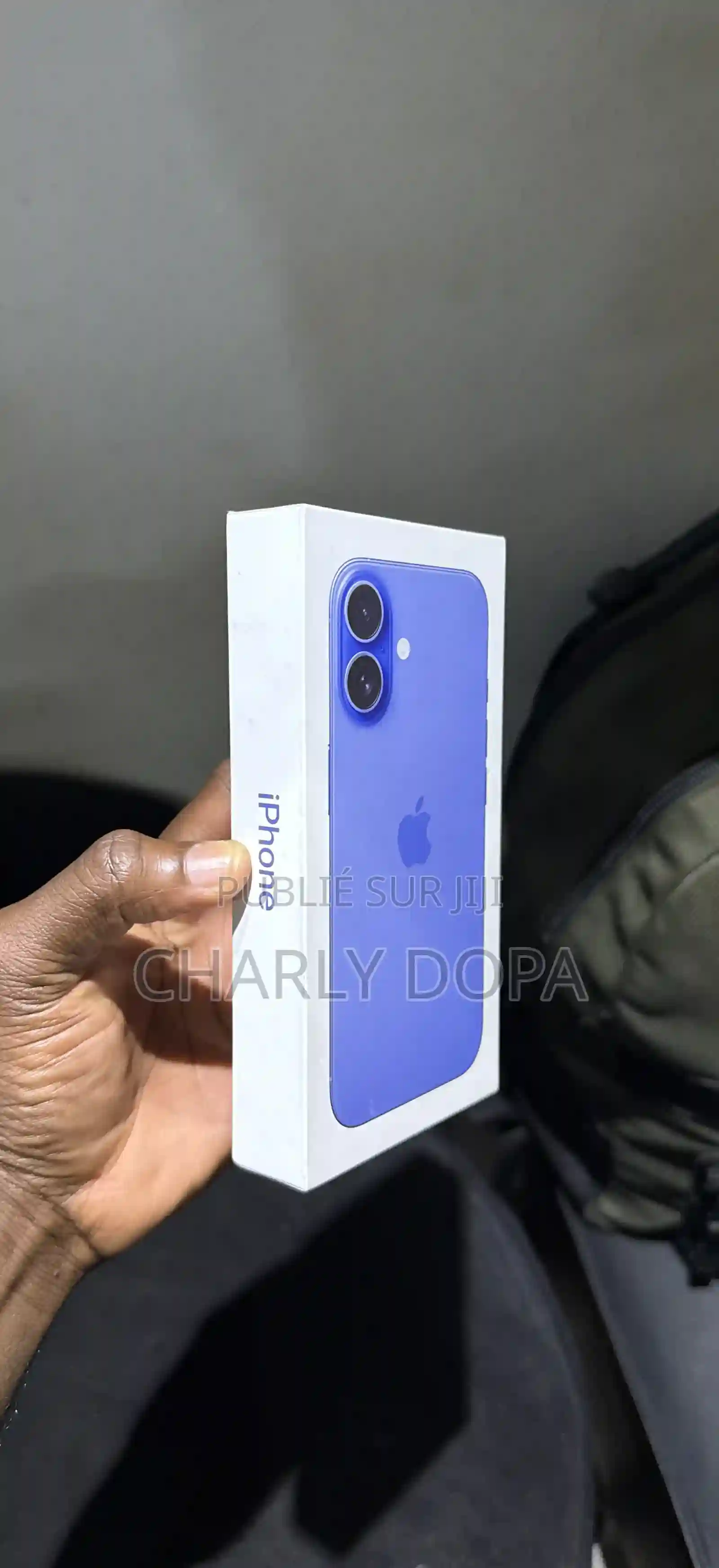 Neuf Apple Iphone 16 128 GB Bleu - Vue 2