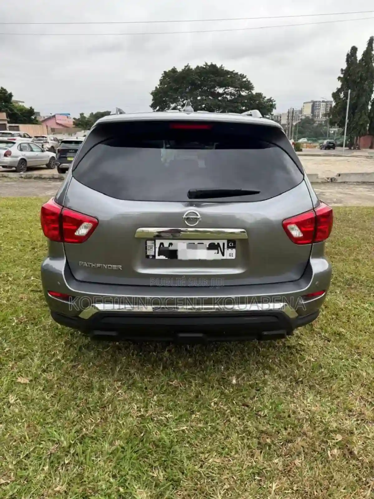Nissan Pathfinder 2020 Beige - Vue 1