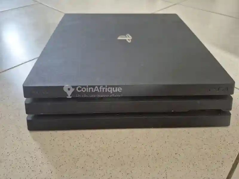 Ps4 pro Quasi Neuf - Vue 1