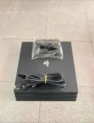 Ps4 pro Slim non Craqué