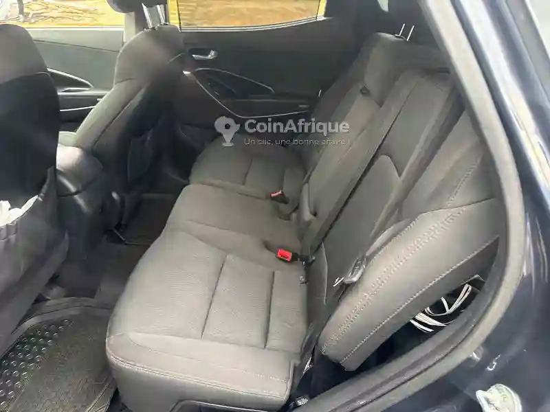 Hyundai Santa fe 2018 Automatique Troc Possible - Vue 5
