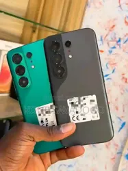 Nouveau Tecno Camon 50 Ultra 512 GB Vert