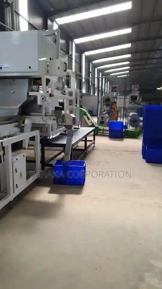 Usine D’anacade Activité - Possède Une Usine De Transform - Vue 4