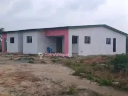 Vente Villa Basse 4 Pièces à Bingerville Adjin à Bingerville