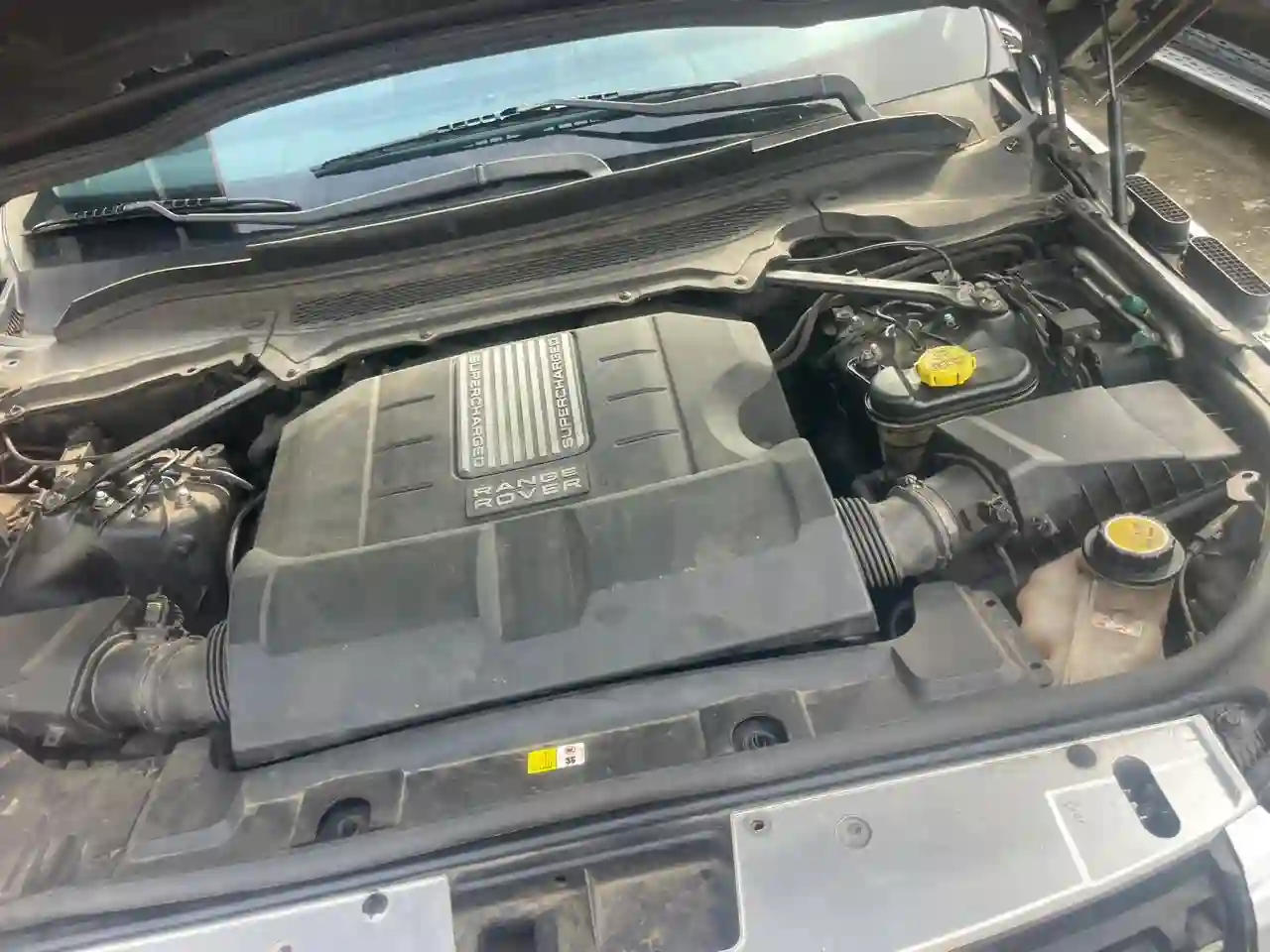🚘 RANGE ROVER VOGUE 2013 Essence - Automatique - V6 à Abidjan