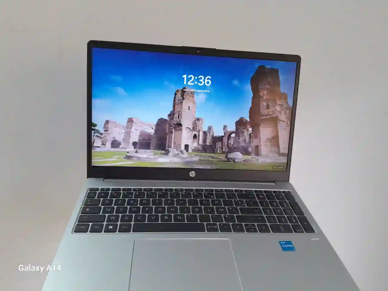 hp 250 g10 i3 13e generation à Abidjan