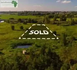 Terrain EN Vente SUR L’ancienne Voie DE GRA à Abidjan