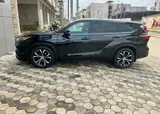 TOYOTA HIGHLANDER à Abidjan