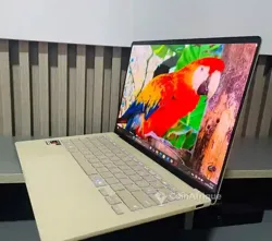 pc Asus Zenbook Snapdragon 14th gen 16go ram 512go ssd Oled à Abidjan